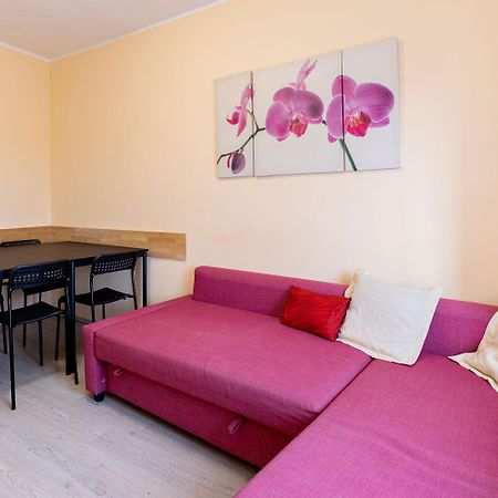 Cozy Apartments In Muelheim Кьолн Екстериор снимка