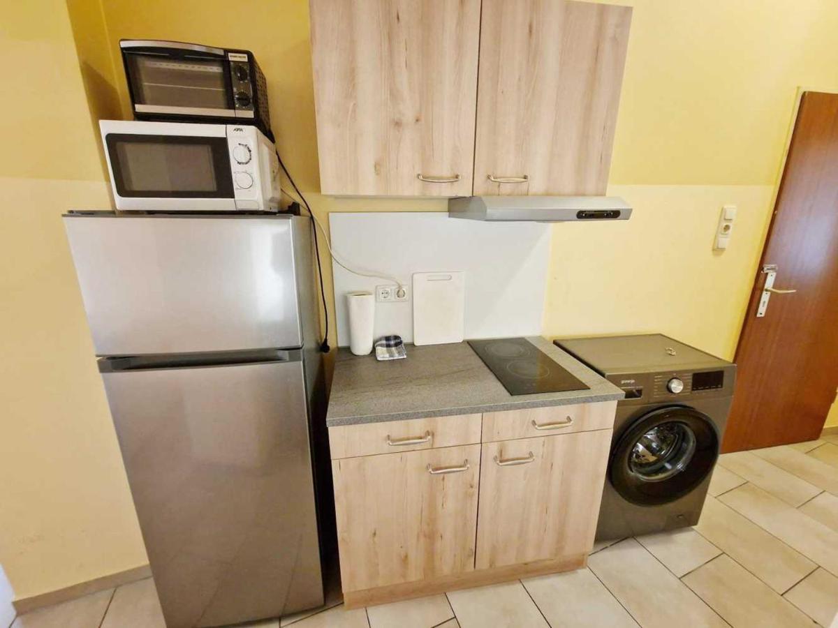 Cozy Apartments In Muelheim Кьолн Екстериор снимка